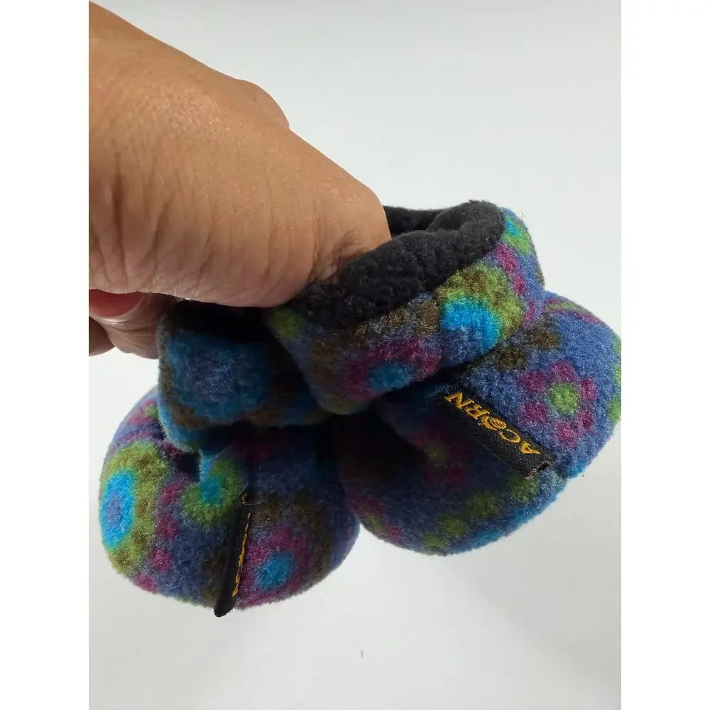 Acorn baby bootie